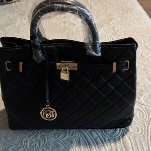 Elegant Black Leather Quilted Handbag/Tote